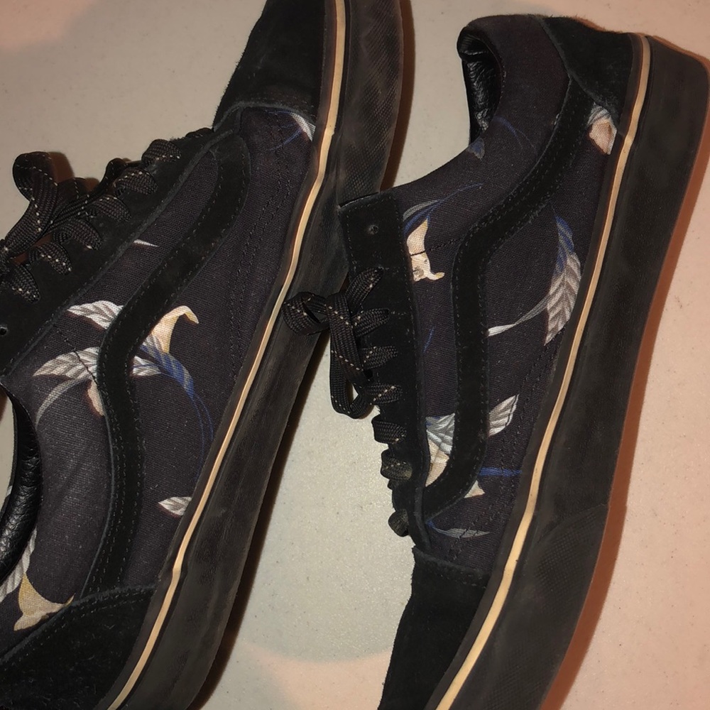 Black Vans